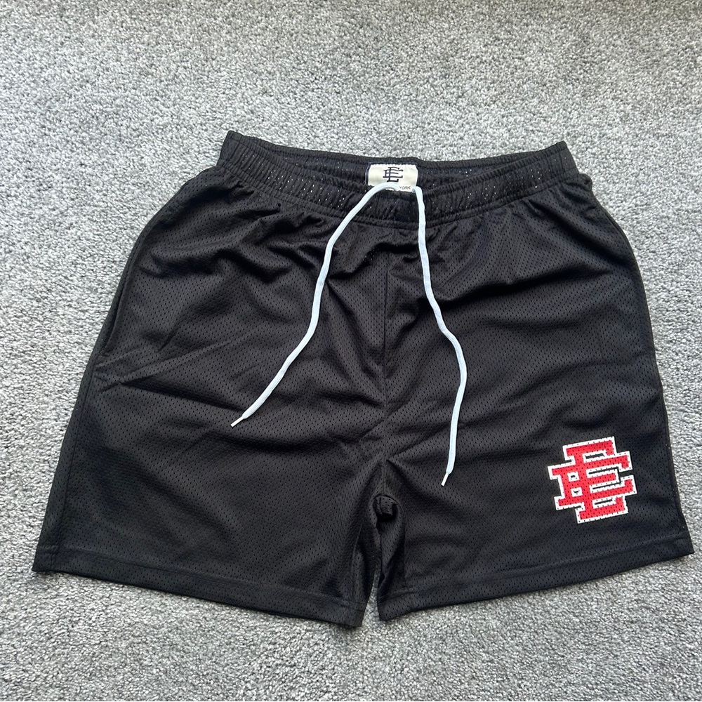 ERIC EMANUEL SHORTS SIZE L